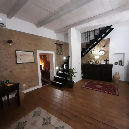 Antica Dimora Historic Building Bed and Breakfast Έννα Εξωτερικό φωτογραφία