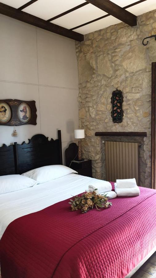 Antica Dimora Historic Building Bed and Breakfast Έννα Εξωτερικό φωτογραφία